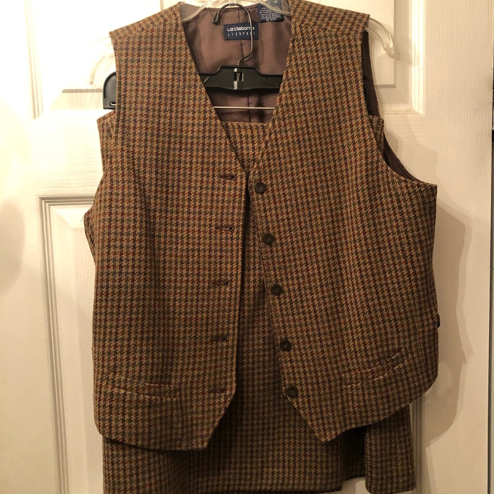 SOLD Brown Houndstooth Vest & Skirt Set LIZSPORT